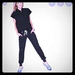 Figs scrubs Zamora jogger pant bundle of 2